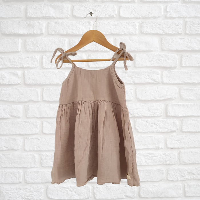 Organic muslin cotton Bouquet dress with adjustable straps and bow detail for toddlers