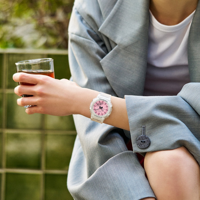 Casio G-Shock Analog-Digital Women's Watch, GMA-P2100SR-7ADR-G1823