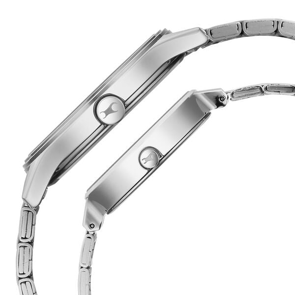 Fastrack Mixmatched Quartz Analog Silver Dial Silver Stainless Steel Strap Pair Watch, 32476265SM01