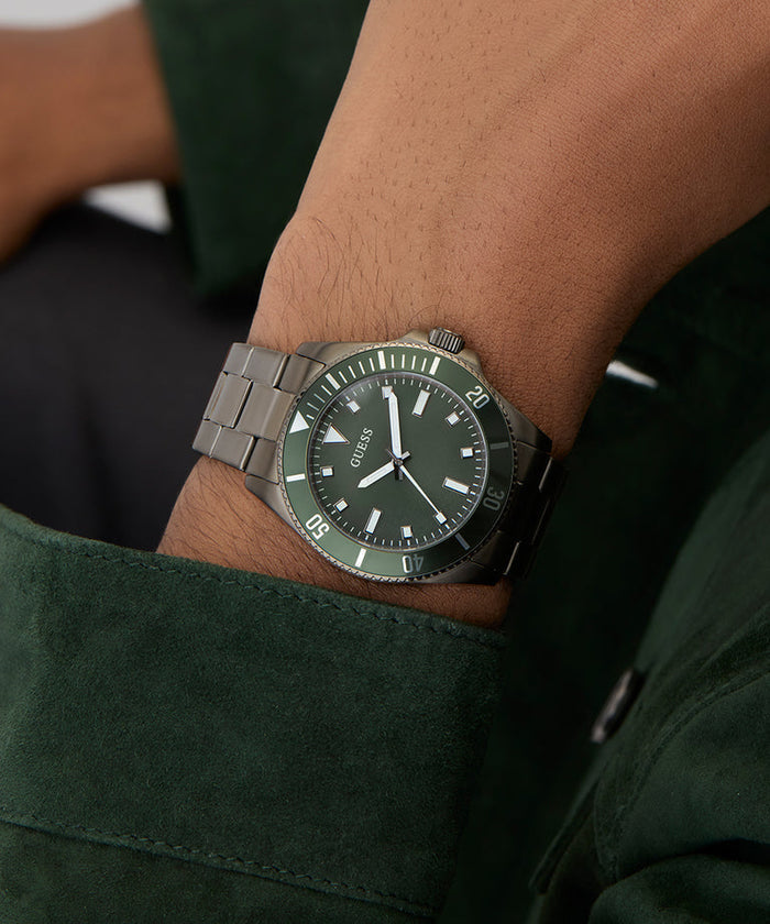 Guess Quartz Green Dial Analog Stainless Steel Men's Watch, GW0968G3