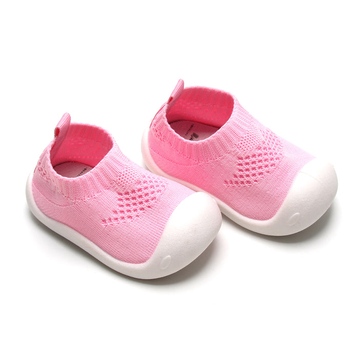 Durable pink kids mesh shoes with seamless comfort and machine-washable fabric.